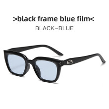 (BlackFrameBlue)Michael stilvolle Cat Eye Sonnenbrille mit UV400 mit PC-Gläsern Sommer für