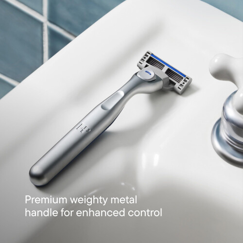 Harry's Harry's Plus Razor Handle in Limited Edition Moss including one Harry's Plus Bla 2