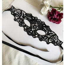 Women’s Lace Masquerade Eye Mask for Halloween Costume Party, Elegant Black Venetian Style with Ribbon Tie