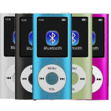 Reproductor de música digital MP3/MP4 ultrafino con memoria ampliable y diseño de estilo británico.