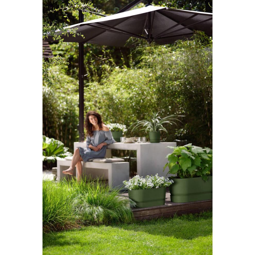 Elho Group Round 19Cm Leaf Green Garden Planter With Integrated Water Reservoir
