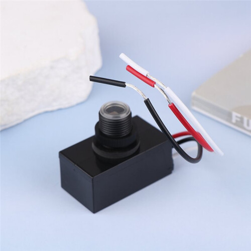 Photocell Sensor Dusk to Dawn Light Sensor  AC100V-250V Photoelectric Sensor Automatic  Off Lighting Controller 2