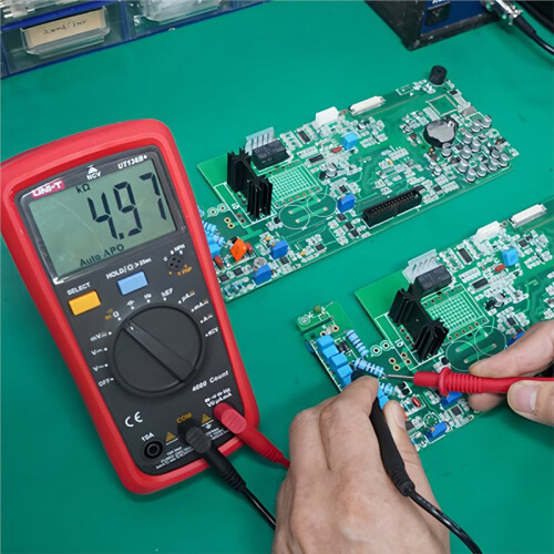 -T UT136C+ Digital Multimeter 1000V 10A Automatic Shutdown AC  Voltage Current Ohm Diode Test Temperature Test 2
