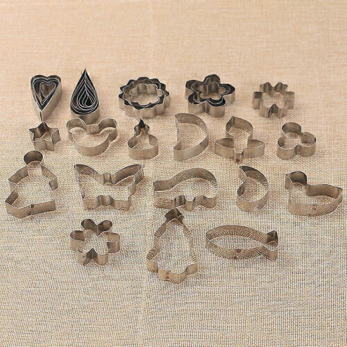 80pcs Fruit Carving Tools Set with Ergonomic Grip for Professional Vegetable Sculpting and Peeling 1