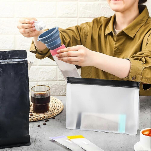 Protein Travel Containers Single Dose Reusable Packets with Funnels & Spoon 2
