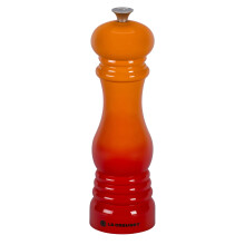 Le Creuset Classic Adjustable Pepper Mill Grinder, Chip-Resistant ABS Plastic, A