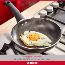 Judge Non-Stick Egg Poacher Pan, 20cm, 4 Egg Poacher Cups, Frying Pan Base & Glass Lid- Dishwasher Safe