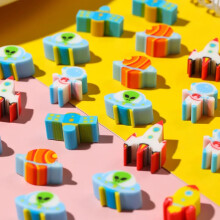 (Space themed) 10Pcs/Lot Cute Cartoon Mini Erasers Pencil Rubber Kawaii Dinosaur Furit Space Theme Eraser For Kids School Stationery Gifts