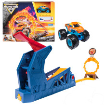 Monster Jam El Toro Loco Long Jump Playset, Exclusive Edition, Includes Die-Cast Truck, Ramp Launcher, Flaming Ring & Crush Cars, Stunt Toy for Kids A