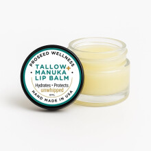 Manuka Honung Gurkmeja Ovispad Talg Läppbalsam - Handgjord Gräsfodrad - Fuktgivare