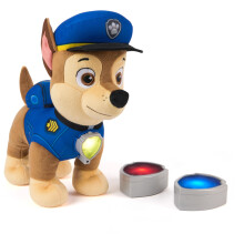 Paw Patrol Room Patrol Chase Interaktiv Plyschleksak med 75 Ljud, Ljusbadge & 3 Spellägen