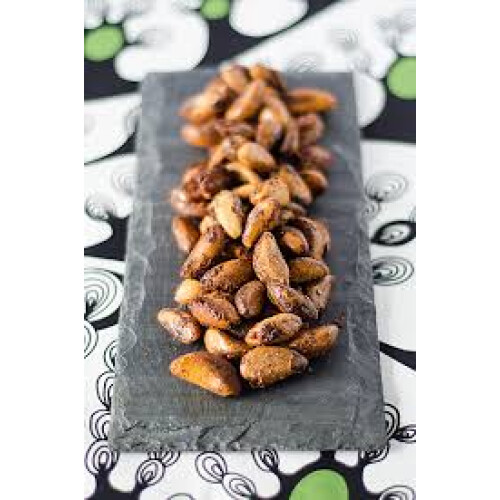 100g Organic Whole Brazil Nuts - Perfect for snacking. 2