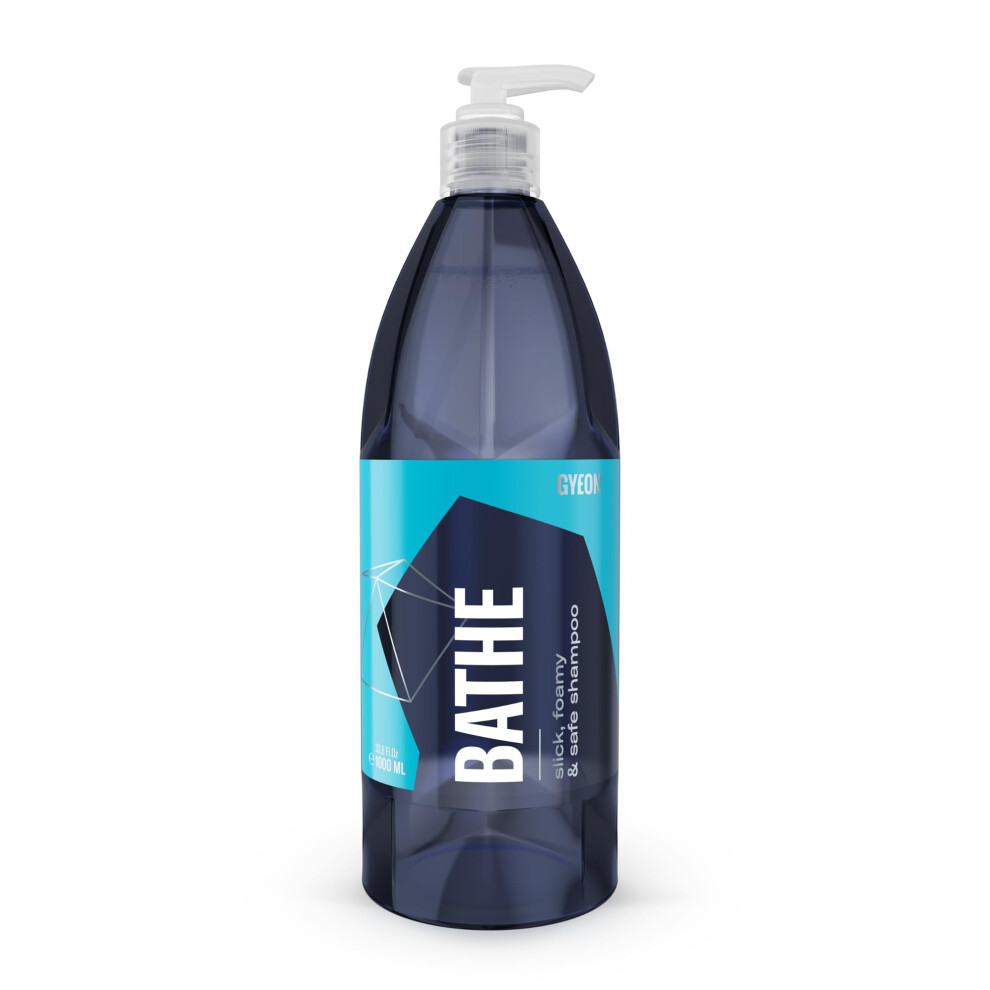 Gyeon Qâ²M Bathe - Car Shampoo - Car Wash Foam- Ph Neutral & Gentle On 5003444774716