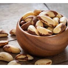 250g Organic Whole Brazil Nuts - Perfect for snacking.