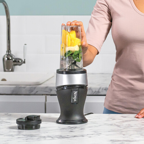 Ninja Ninja 700W Slim Blender & Smoothie Maker 2