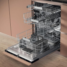 Hotpoint H7I HP42 L UK Maxi Space 15 Place Settings FullyIntegrated Dishwas