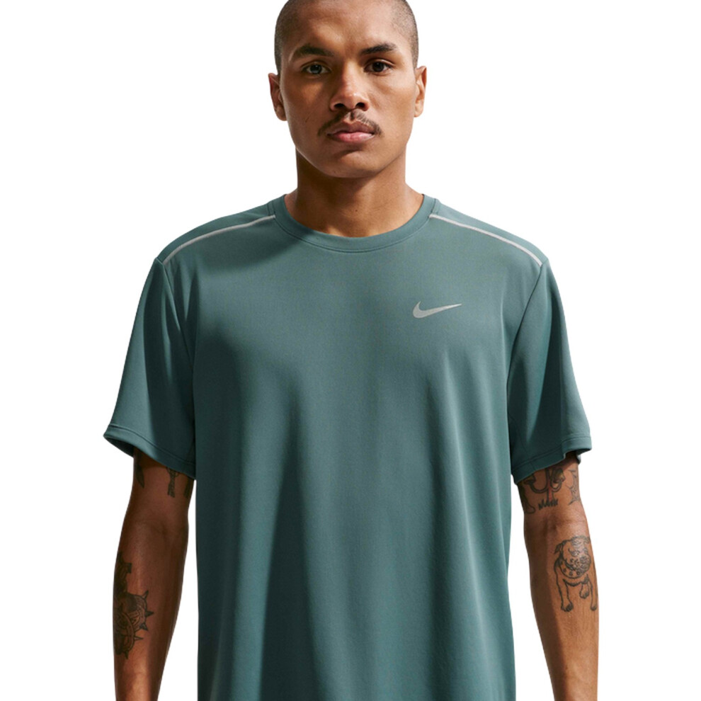 Nike (Xxl, Slate ) Mens Miler Swoosh Reflective Detail T-Shirt Grey
