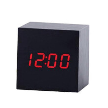 Houten vierkante digitale wekker, moderne LED-bureauklok met geluidsregeling, thermometer en timer, zwart-rood, 60x60x60 mm