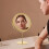 Miroir de maquillage rotatif doré avec support réglable 6