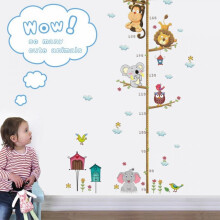Muursticker met groeimeter in cartoonstijl - Aap, Leeuw, Giraffe & Boom, verwijderbare groeimeter voor de kinderkamer.
