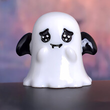 Hvit harpiks spøkelsesfigur Halloween-dekorasjon 1 stk