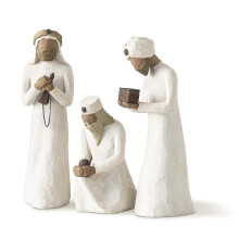 Three Wise Men Journeying to the World's Light, Set of Walking, Bowing, Kneeling Statues