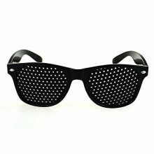 Lochblendenbrille, schwarze Kunststoffbrille für Augentraining und Entspannung, geeignet für Myopie, Hyperopie, Astigmatismus und Presbyopie,24g