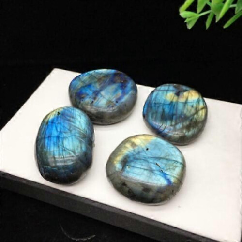 Labradorite palm stone Natural labradorite moonstone 3-4CM 3-4 cm 1