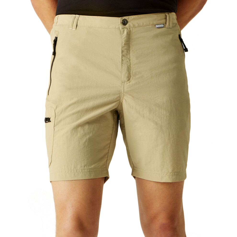 Regatta (44, Oat) Mens Leesville Ii Multi Pocket Cargo Walking Shorts