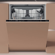 Hotpoint Fully Integrated Standard Dishwasher - White with Fixed Door Hinge Kit - C Rated