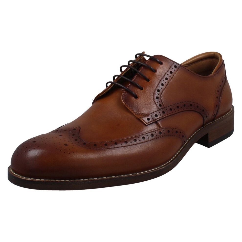 Clarks Craftremi Tip Tan Leather Mens Brogues 8639-48H in a Plain Leather in Size 9.5 - Image 2