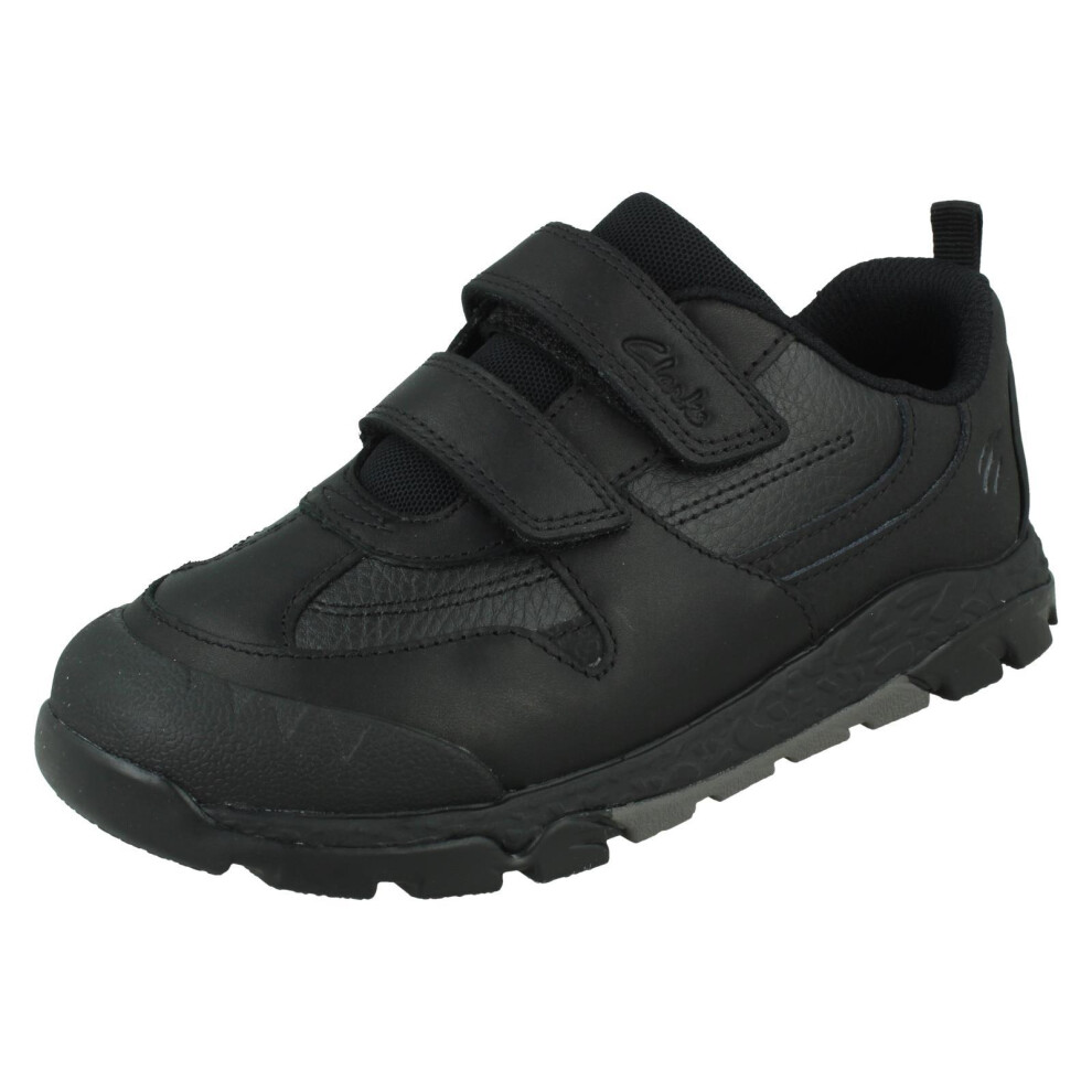 Clarks (Black, Uk 7 Infant) Boys Dinosaur Design School Shoes Steggy2 Pace K - F Fit