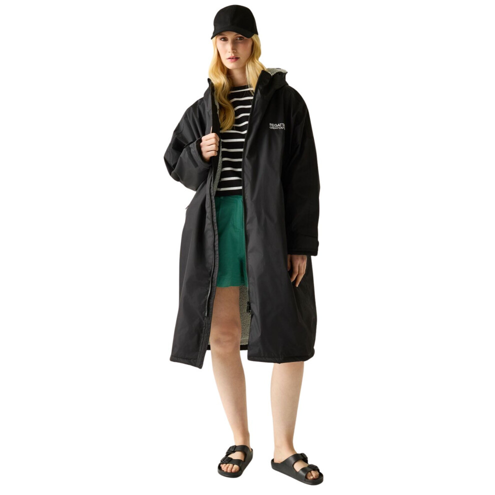 Regatta (Xs/S, Black) Outdoor Active Unisex Waterproof Zip Beach Surfing Changing Robe - Image 3
