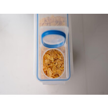 Addis Clip Tight Cereal Food Storage Container 3.7 Litre Tall Rectangle With Easy Pour Lid and Locking Clips, Airtight Bpa Free, Clear Transparent