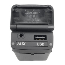 Car USB Port Socket Audio Auxiliary Jack 96121-2W500 961212W500 for Santa Fe Sport 2013-2016 AUX&USB Socket