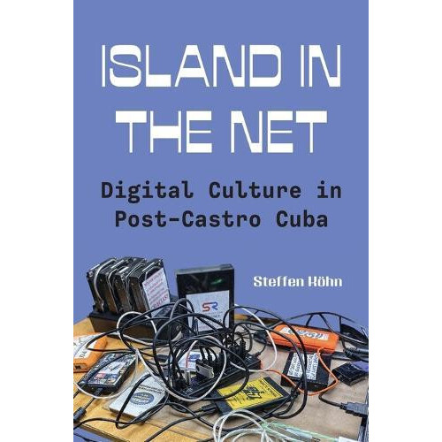 Island in the Net by Steffen Kohn Paperback Book
