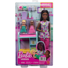 Barbie Careers Baby Doctor Playset with Brunette Doll Wearing Scrubs, 2 Baby Dolls, Examination Table & Accessories