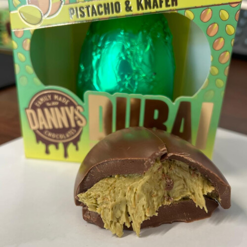 Danny's Dubai Chocolate Mini Easter Egg Pistachio Kanafeh, 1 x Filled 1