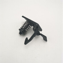 811351-g000 Sluitplaat voor motorkap voor 1.4l 1.6l motoren 2006-2011...