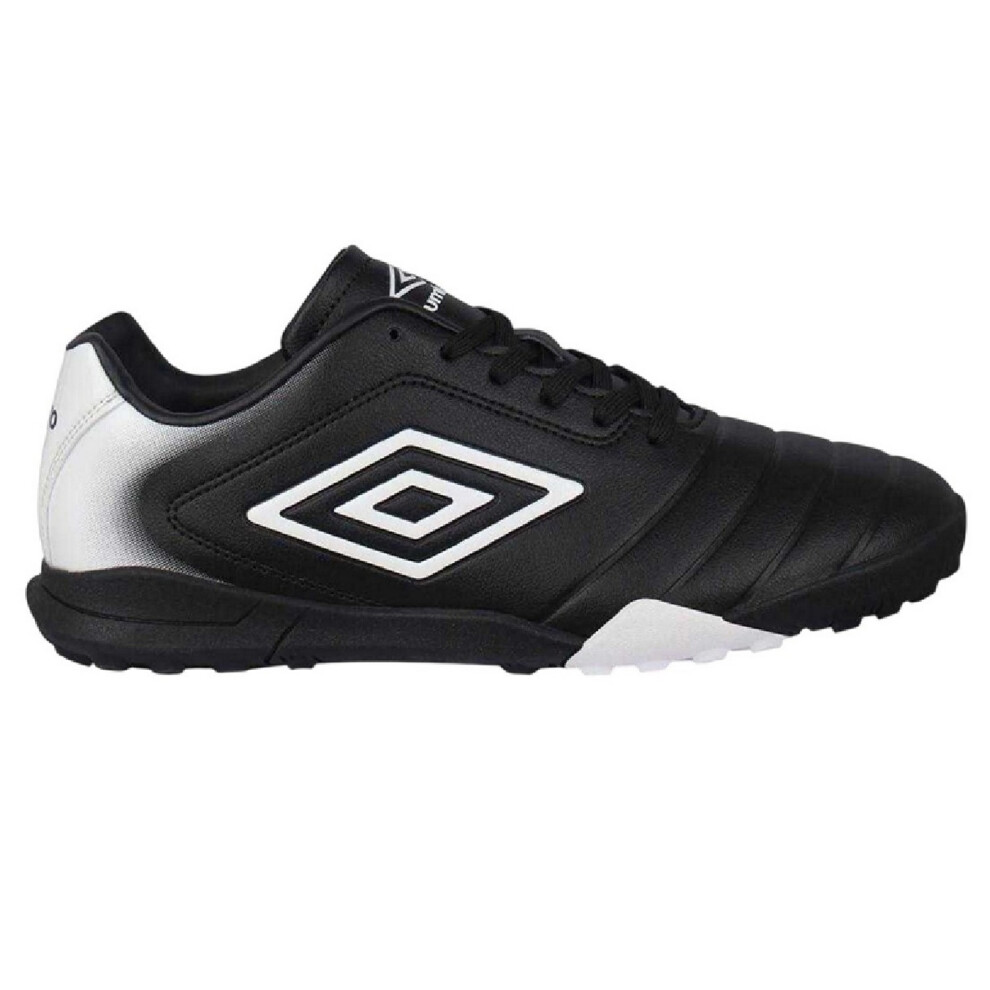 Umbro (5 Uk, Black/White) Unisex Adult Calcio Astro Turf Trainers
