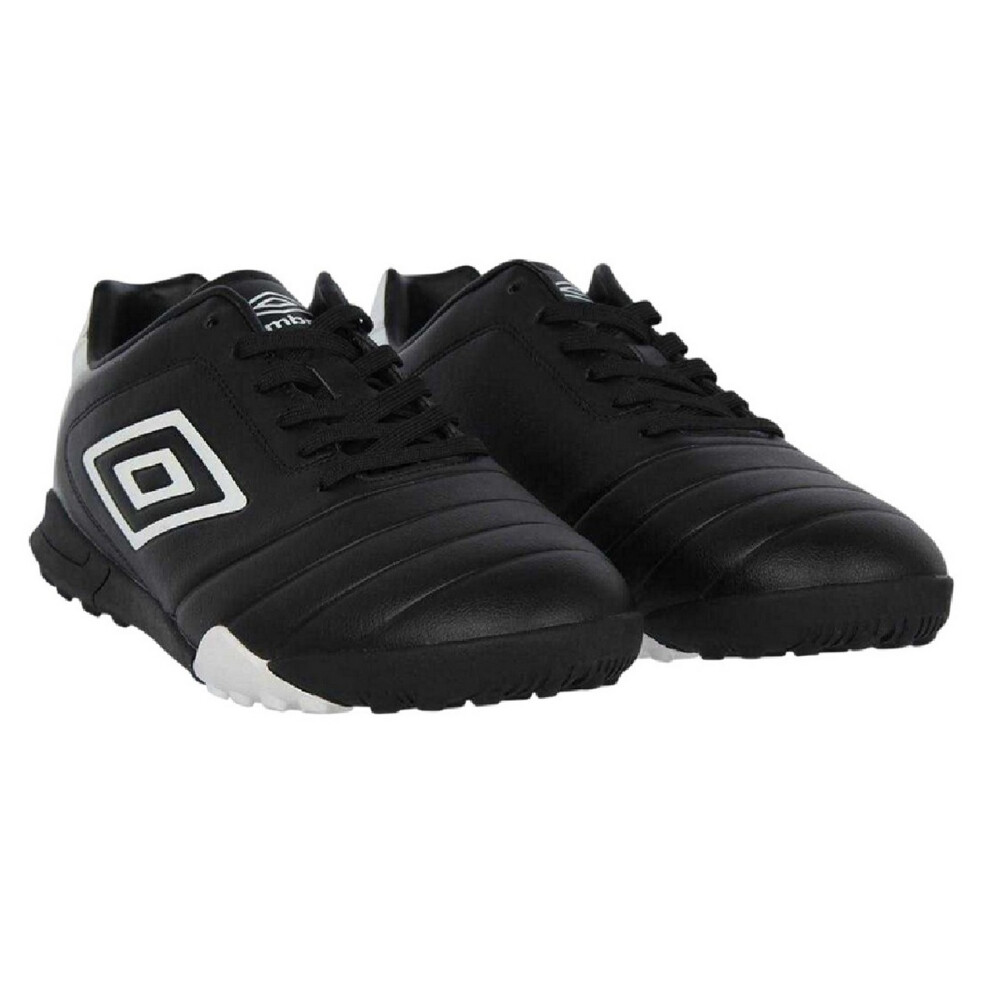 Umbro (7 Uk, Black/White) Mens Calcio Astro Turf Trainers