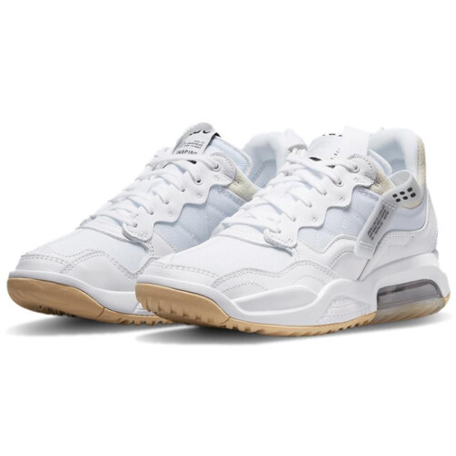 (Matches the image, EU 39) Jordan MA2 2