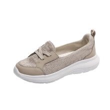 (Black, 41) Women Vulcanized Shoes Fashion Comfortable 2023 New Women Sneakers Slip On Flats Shoes Women Plus Size 43