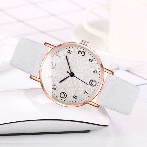 Women's Quartz Watch with Leather Strap 2