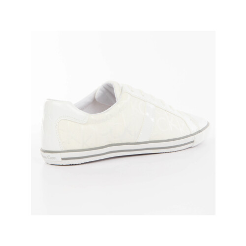 Calvin Klein (92) Authentic 1