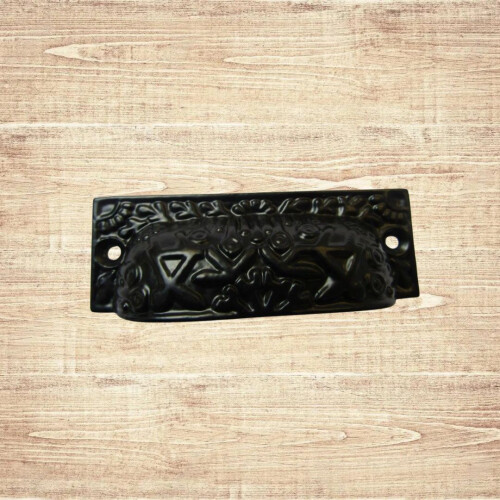 Rectangular Inca Cup handle Black on Iron 1