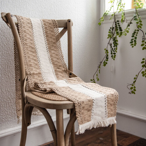 Chemin de table bohème en macramé 274 cm (108 pouces) à pompons rustiques 2