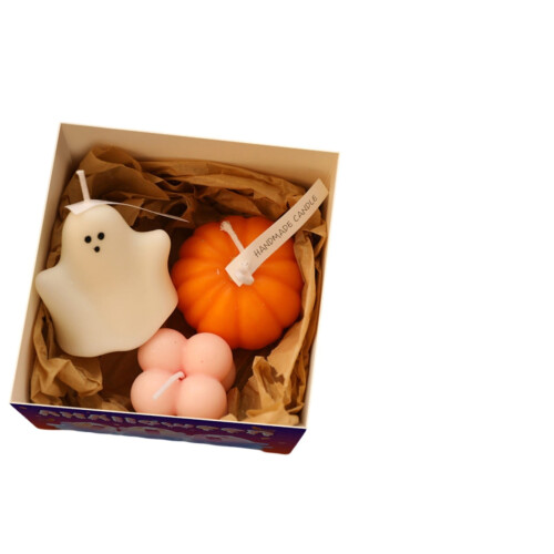 Ghost-shaped scented candle set 4-pack 1