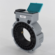 Batteriebetriebener Ultraschall-WasserzäHler DN65 RS485 Digitaler Wasserdurchflussmesser IP68 Sandwich-Typ