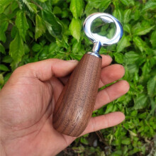 Apribottiglie Manico in Legno Tappo per Bevande Coperchio Apribottiglie per Birra Facile da Trasportare Strumenti per Gadget da Cucina